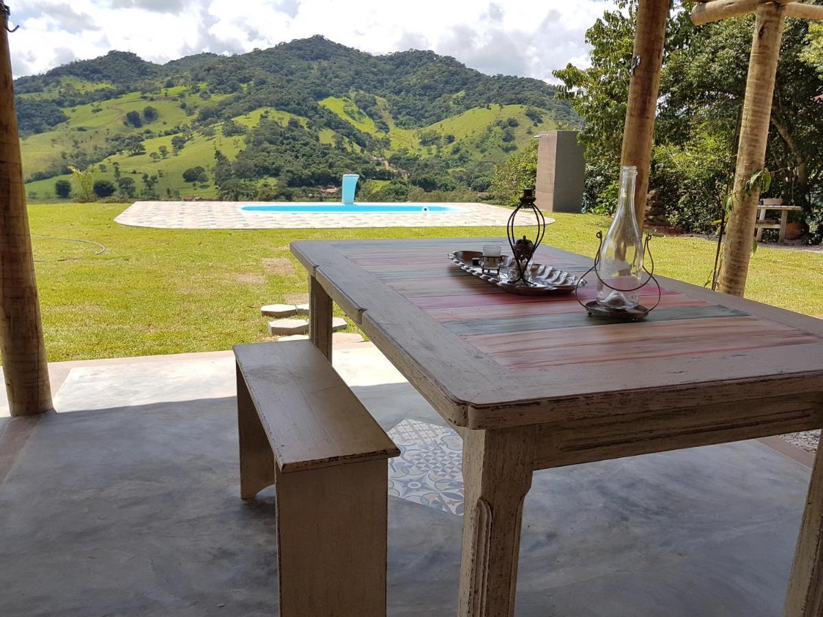 Villa Aromas Da Terra à Gonçalves Extérieur photo