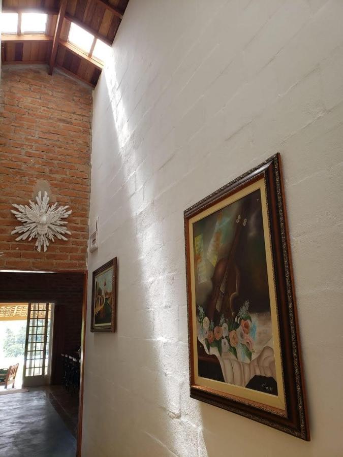 Villa Aromas Da Terra à Gonçalves Extérieur photo